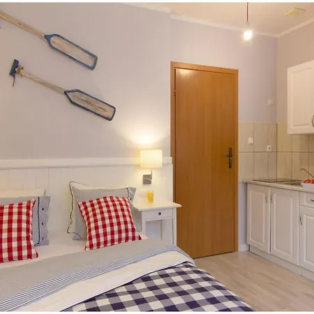 In Mi Dzyzdroje Near Wolin Park Apartment