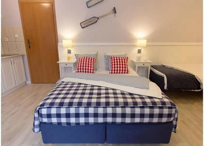 In Mi Dzyzdroje Near Wolin Park * Miedzyzdroje